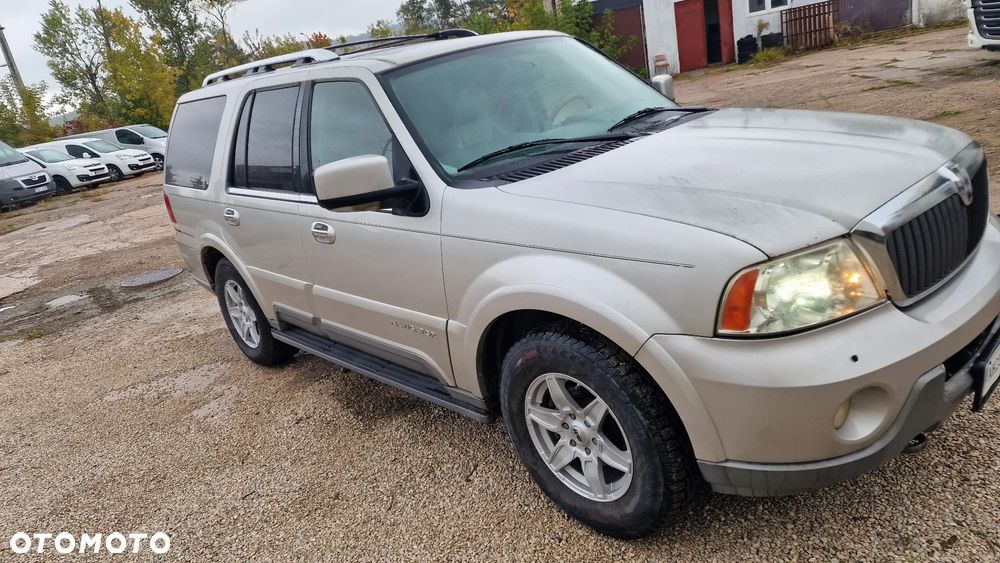 Lincoln Navigator - 32