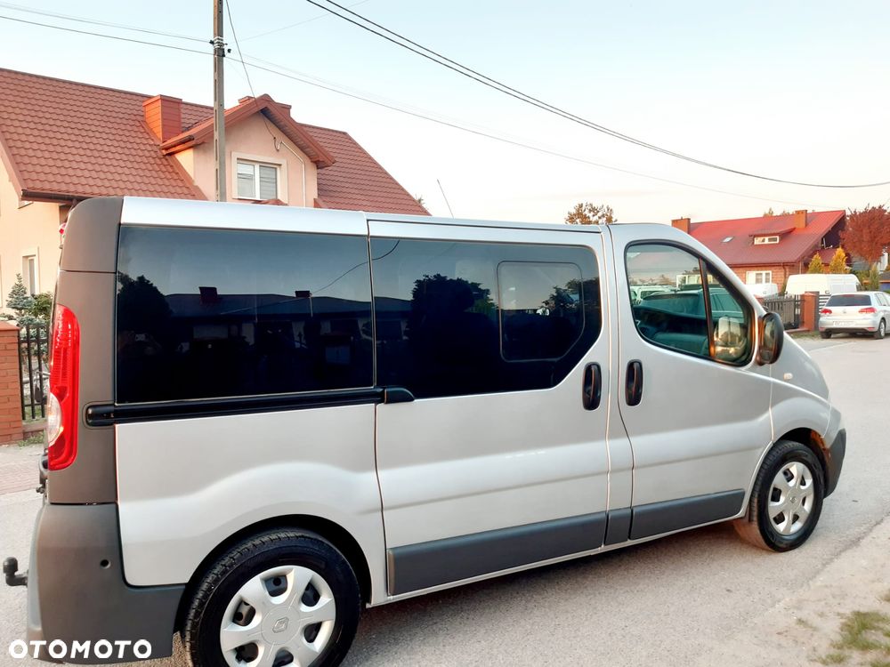Renault Trafic L1H1 Passenger Lux - 19