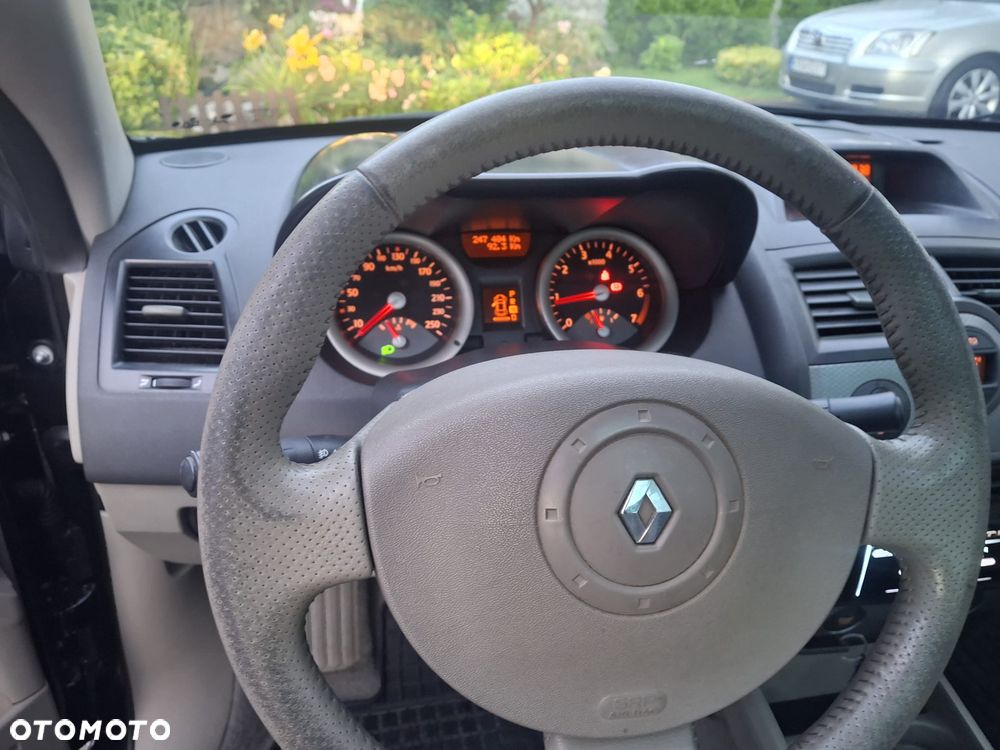 Renault Megane - 8