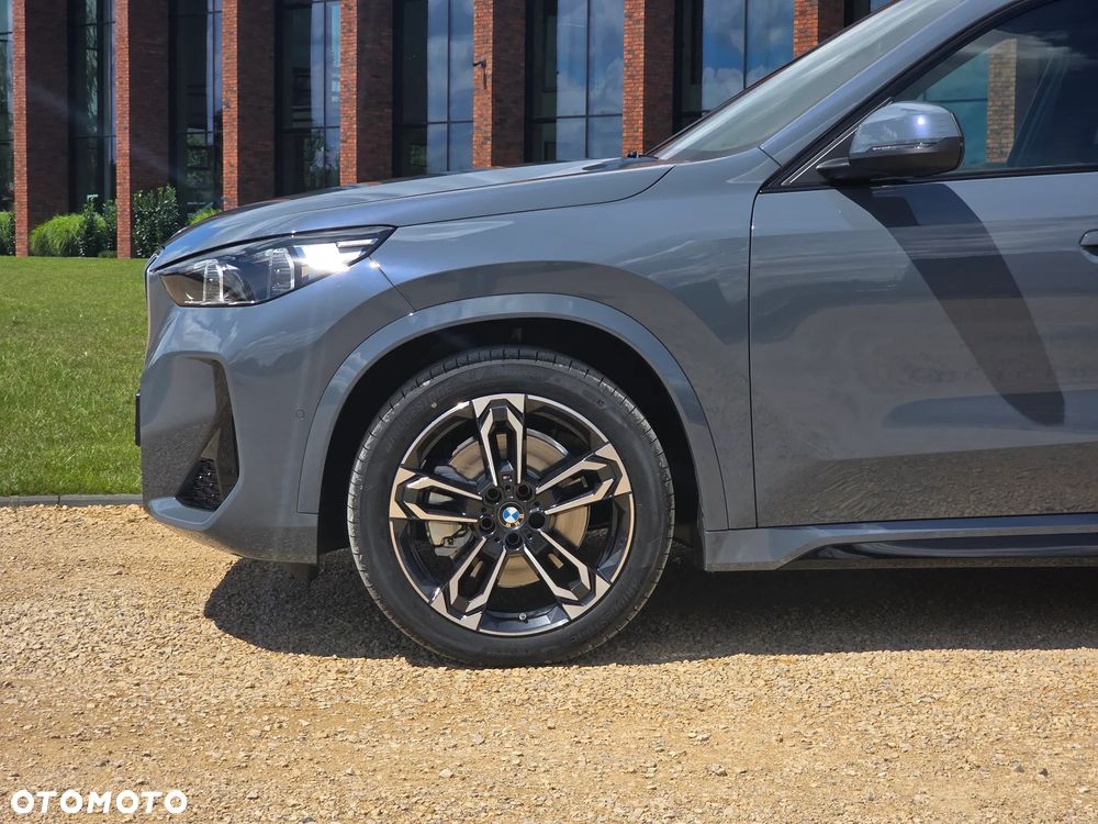 BMW X1 xDrive23i mHEV M Sport sport - 6