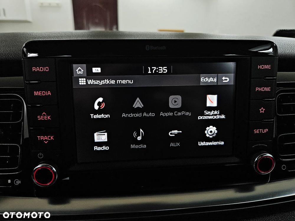 Kia Stonic 1.4 L - 28