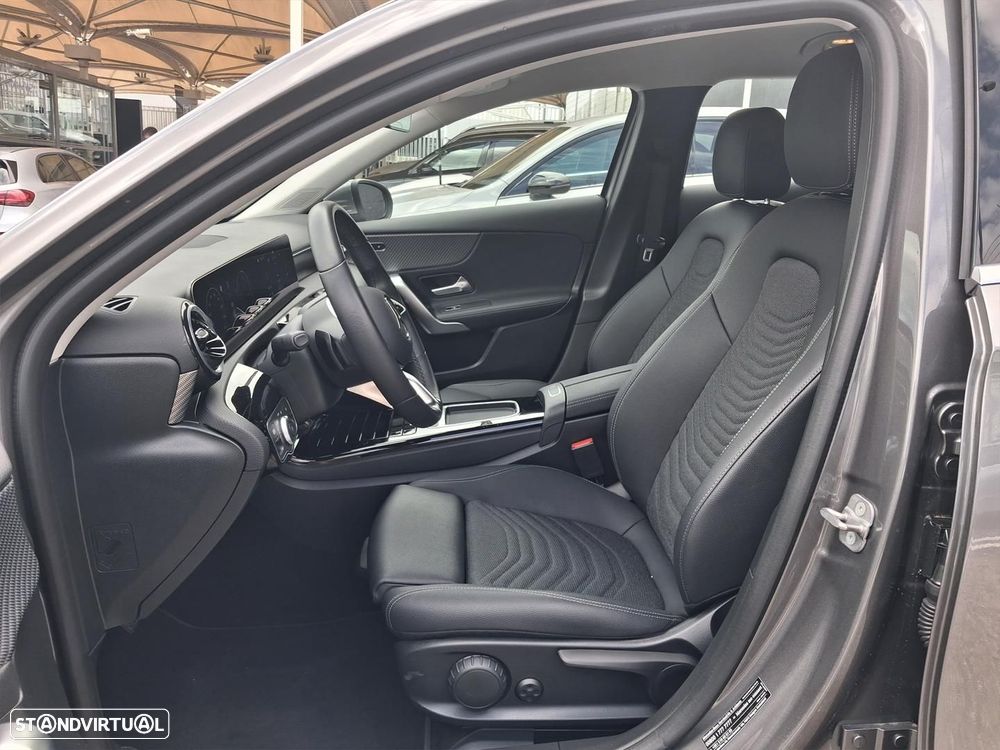 Mercedes-Benz A 250 e AMG Line - 10