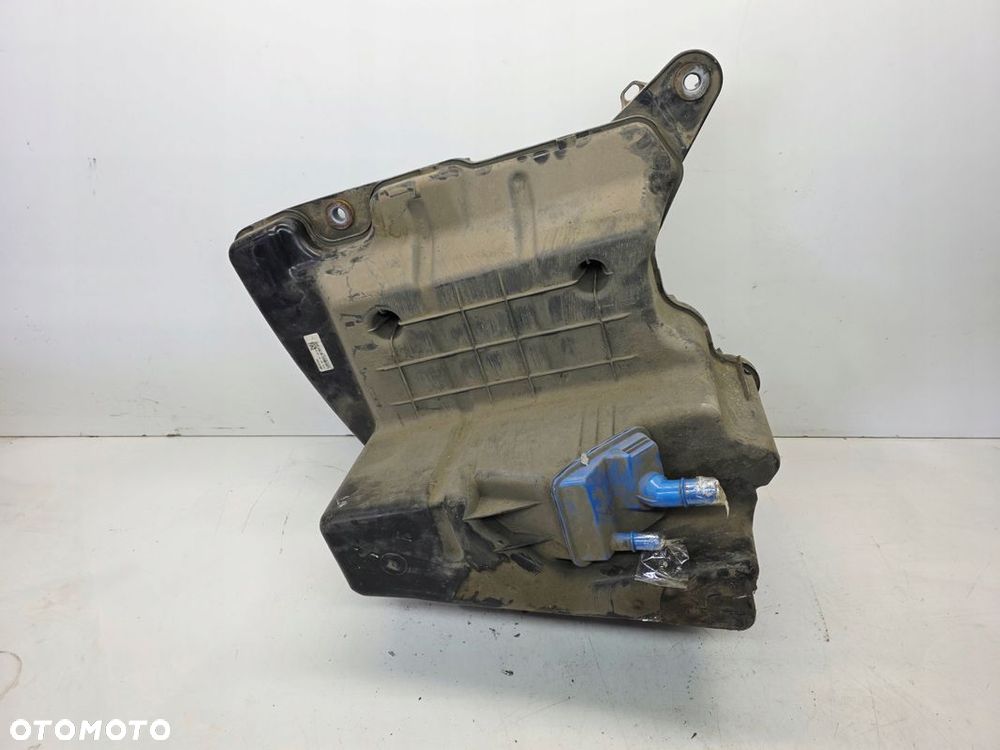 ZBIORNIK POMPA PŁYNU ADBLUE AUDI A4 B9 A5 8W 2.0 TDI 8W0131878AC - 5