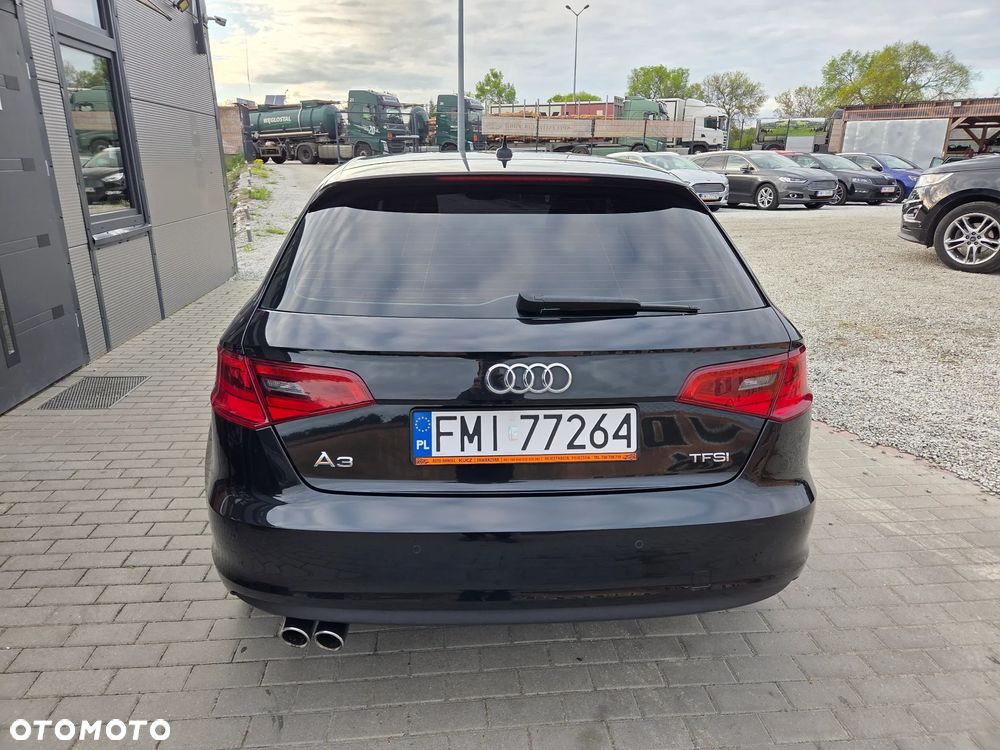 Audi A3 Sportback 1.4 TFSI Attraction - 9