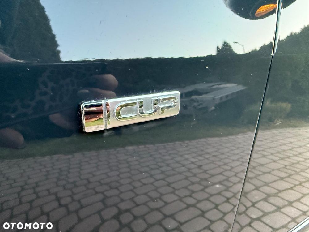 Volkswagen Touran 1.6 TDI DPF Cup - 11