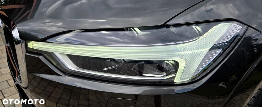 Volvo XC 60 D4 Momentum Pro - 5