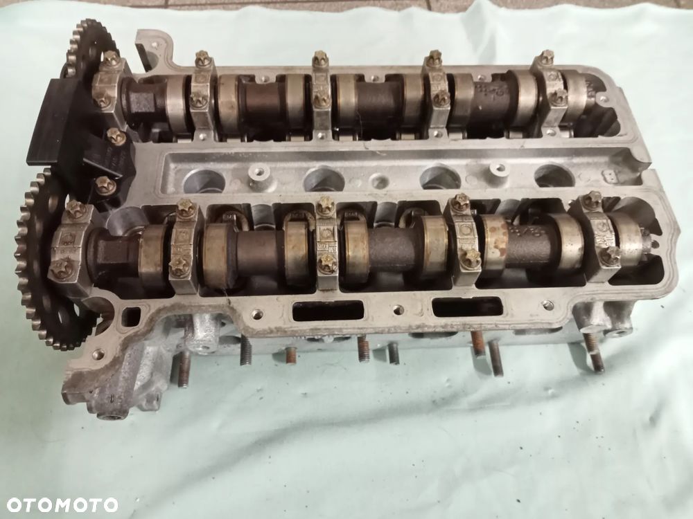 GŁOWICA CORSA AGILA 1.2 16V 90529778 PO REGENERACJI - 2