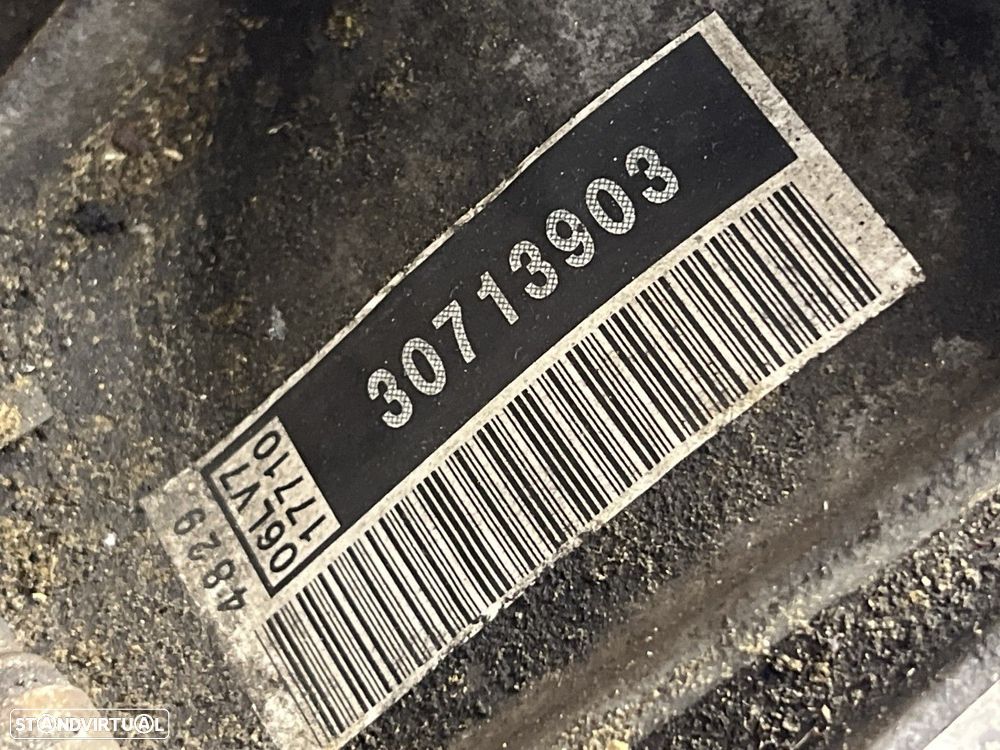 Caixa de velocidades automática VOLVO C30 (533) D5 REF. 30713903 MOTOR D5244T8 - 5