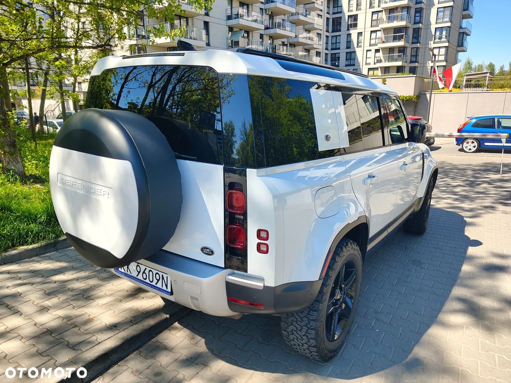 Land Rover Defender 110 P400 SE - 12