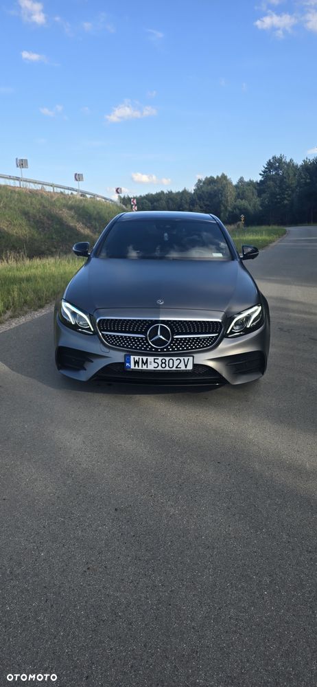 Mercedes-Benz Klasa E - 1