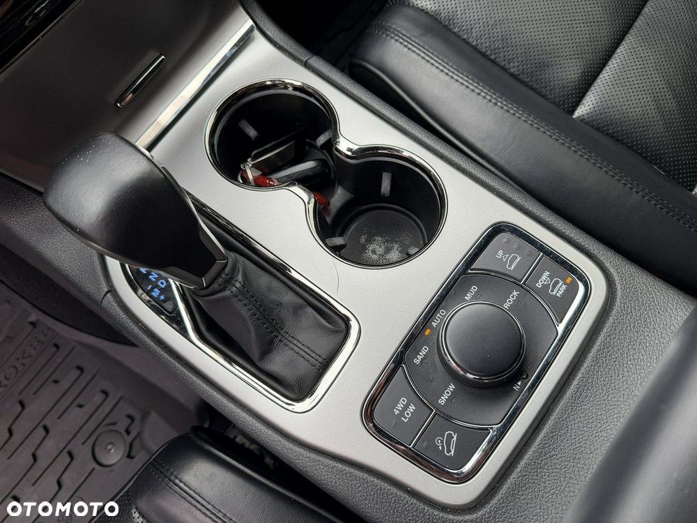 Jeep Grand Cherokee 5.7 V8 HEMI 4WD Automatik Summit - 23