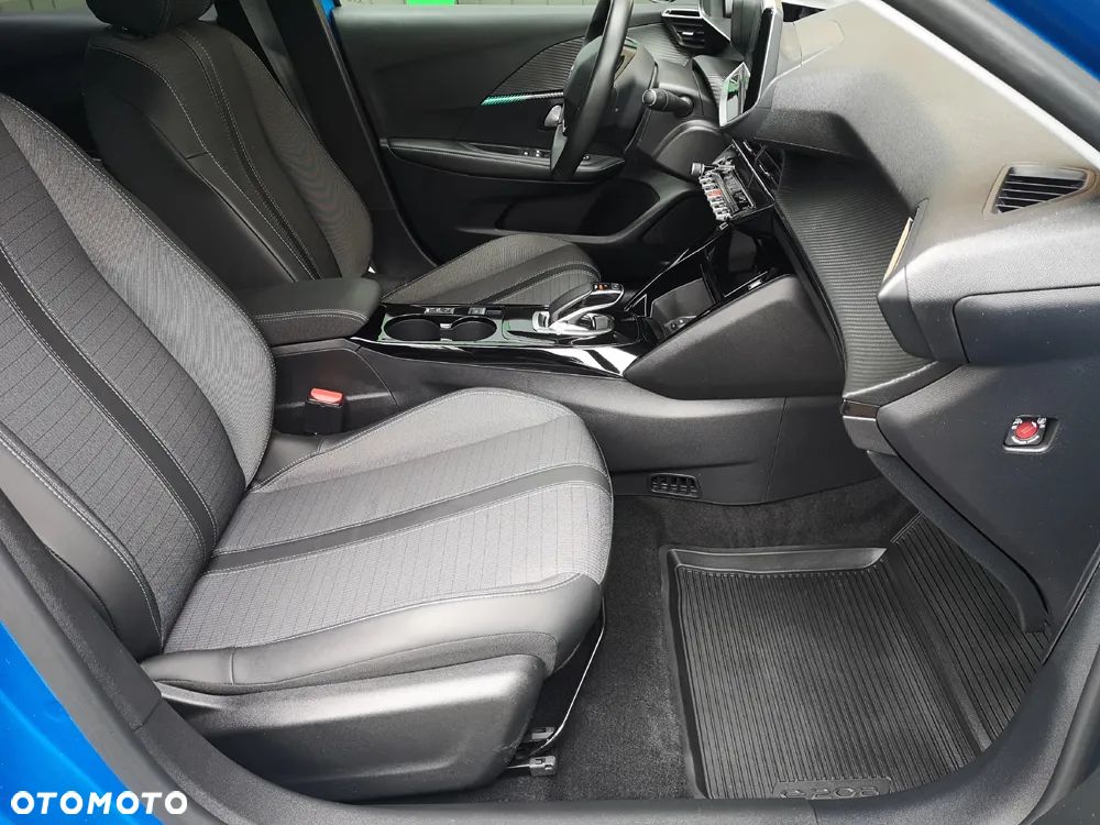 Peugeot 208 Allure - 25