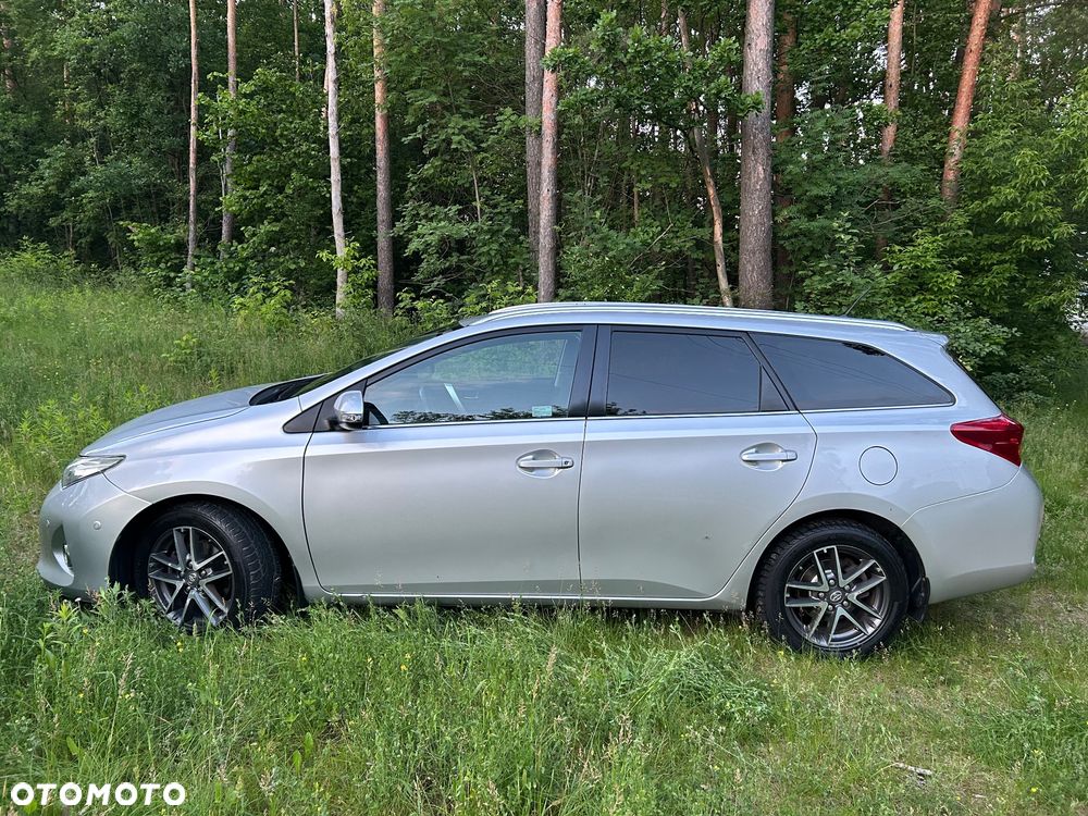 Toyota Auris 1.6 Active - 4