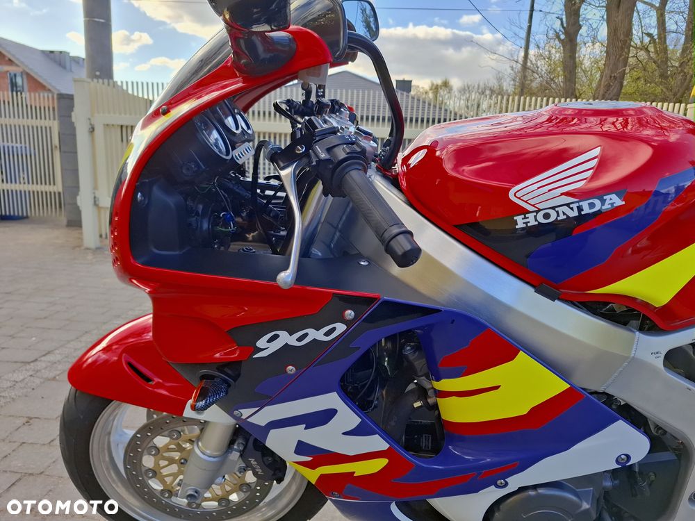 Honda CBR - 24