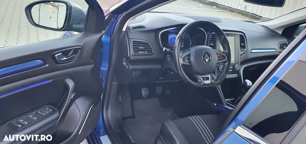 Renault Megane TCe 160 GPF GT LINE - 21