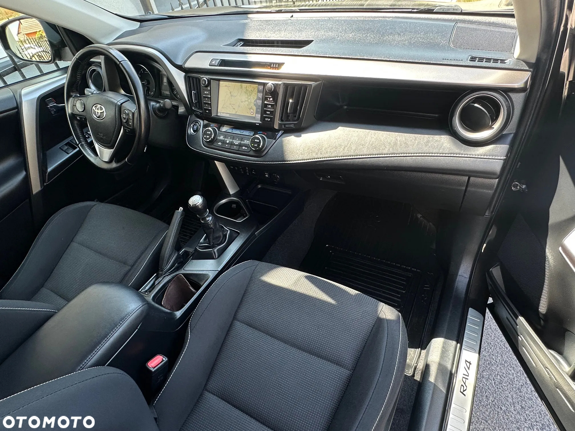 Toyota RAV4 2.0 4x4 Start&Stop Executive - 23