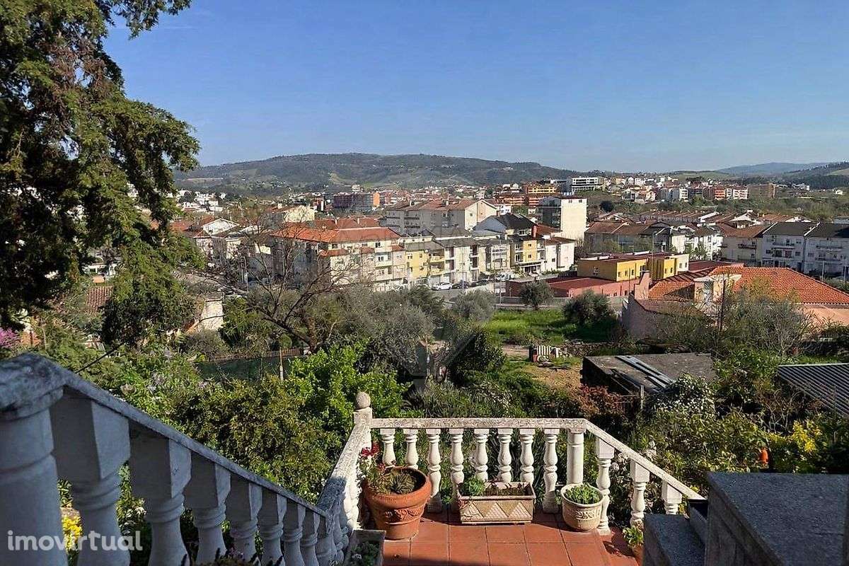 Moradia T5 para venda - Grande imagem: 3/42