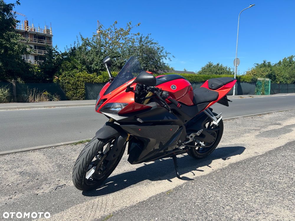 Yamaha YZF - 2