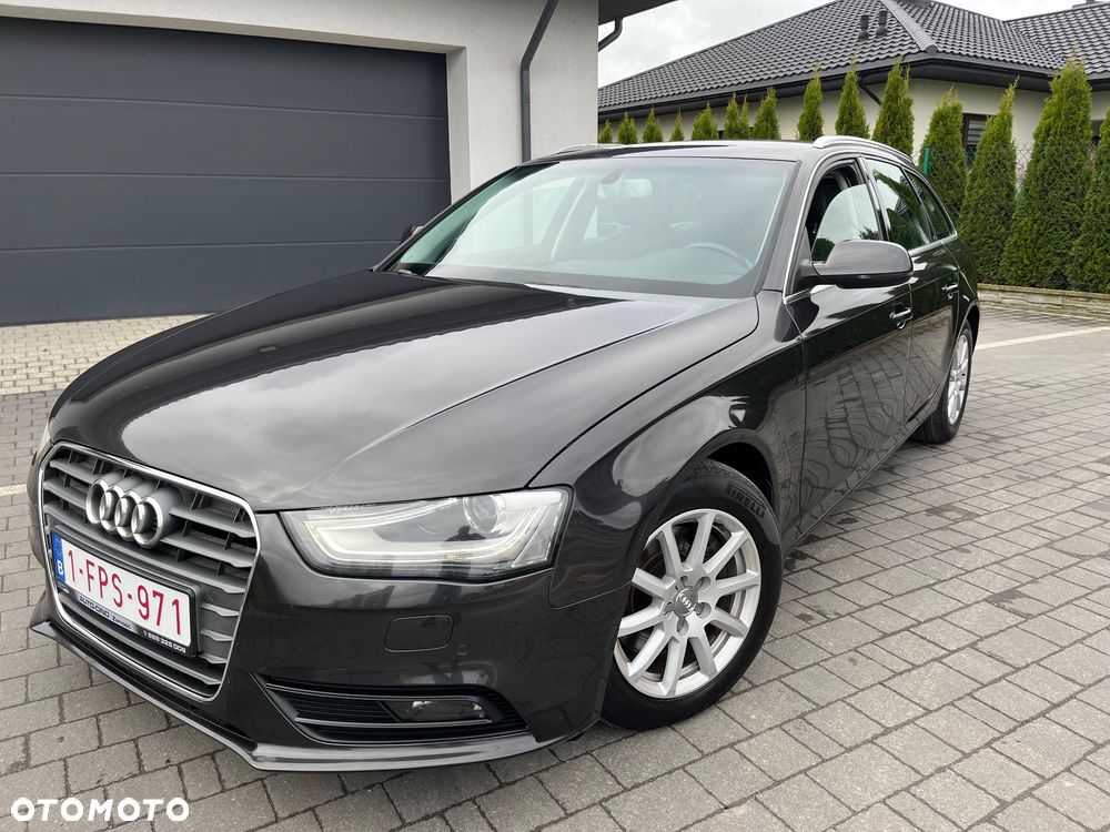 Audi A4 Avant - 1