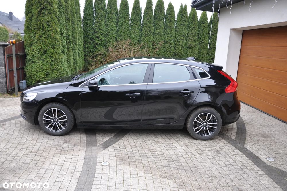 Volvo V40 D2 Inscription - 3