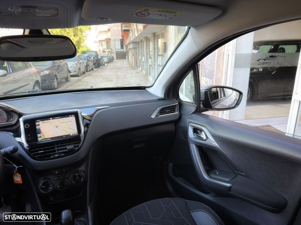 Peugeot 2008 1.2 PureTech Active - 22