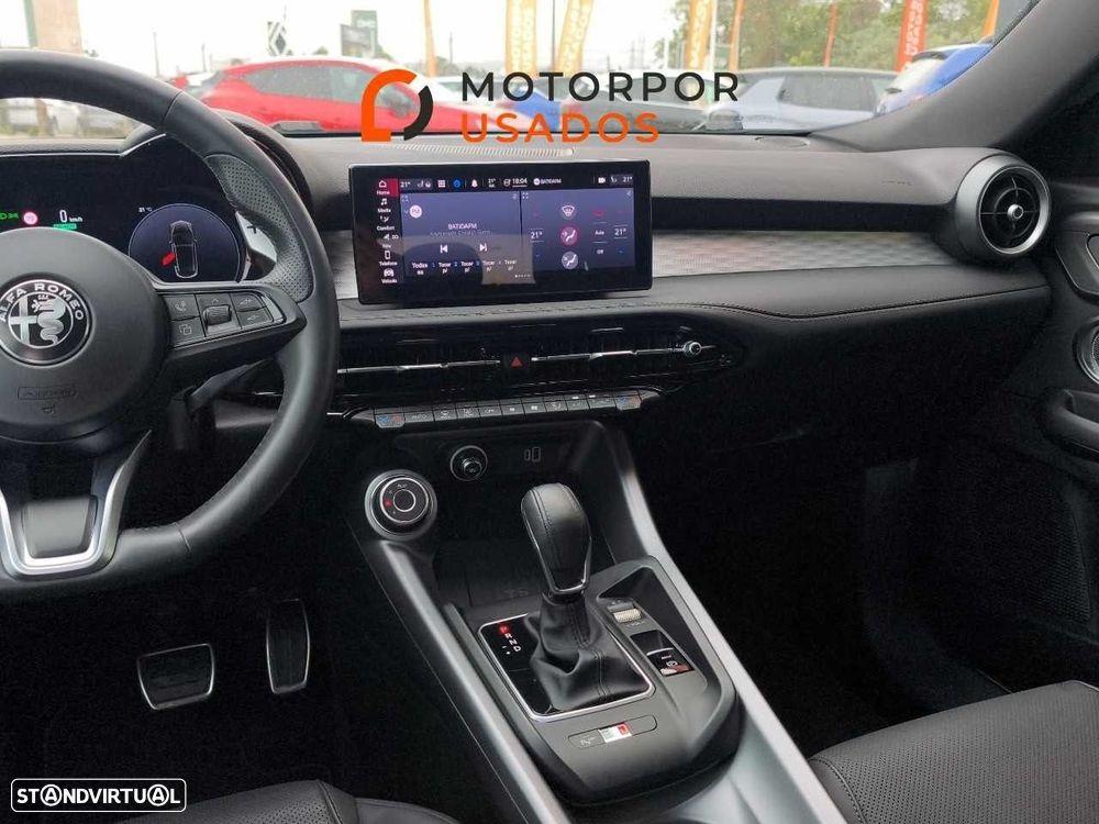 Alfa Romeo Tonale 1.5 Hybrid Edizione Speciale - 16