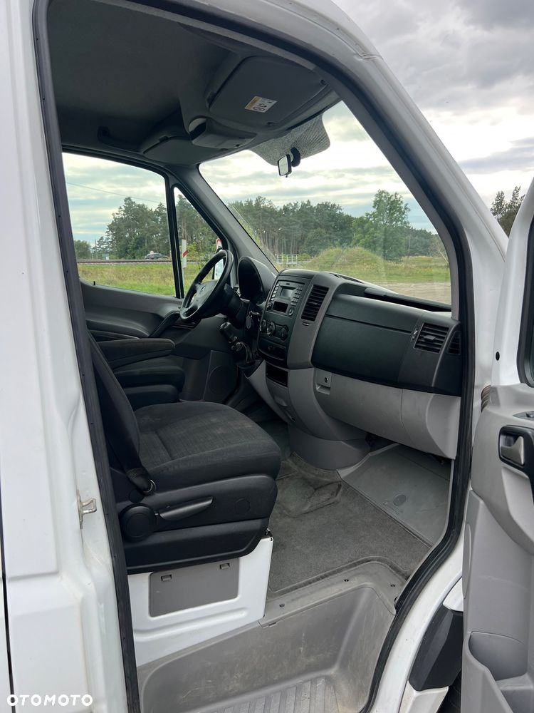 Mercedes-Benz sprinter - 9