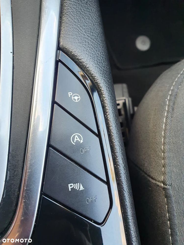 Ford S-Max 2.0 TDCi Titanium PowerShift - 20