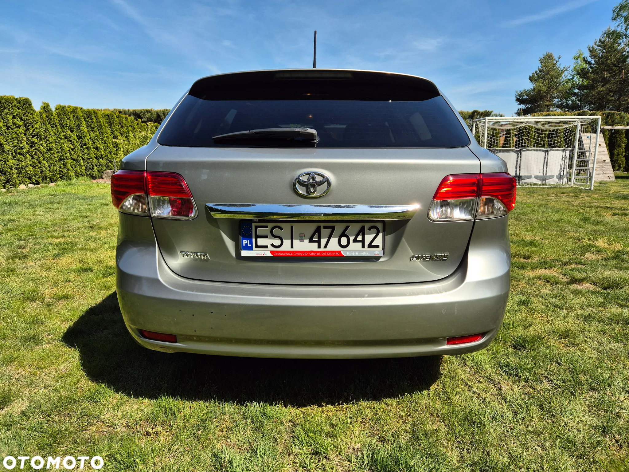 Toyota Avensis - 4