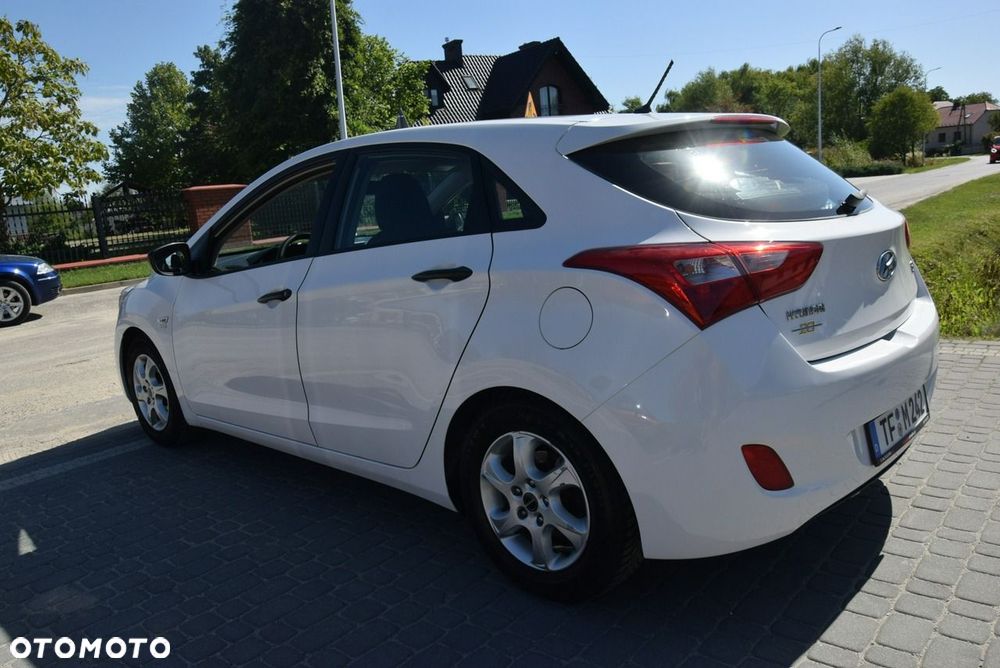 Hyundai i30 1.4 Classic - 13