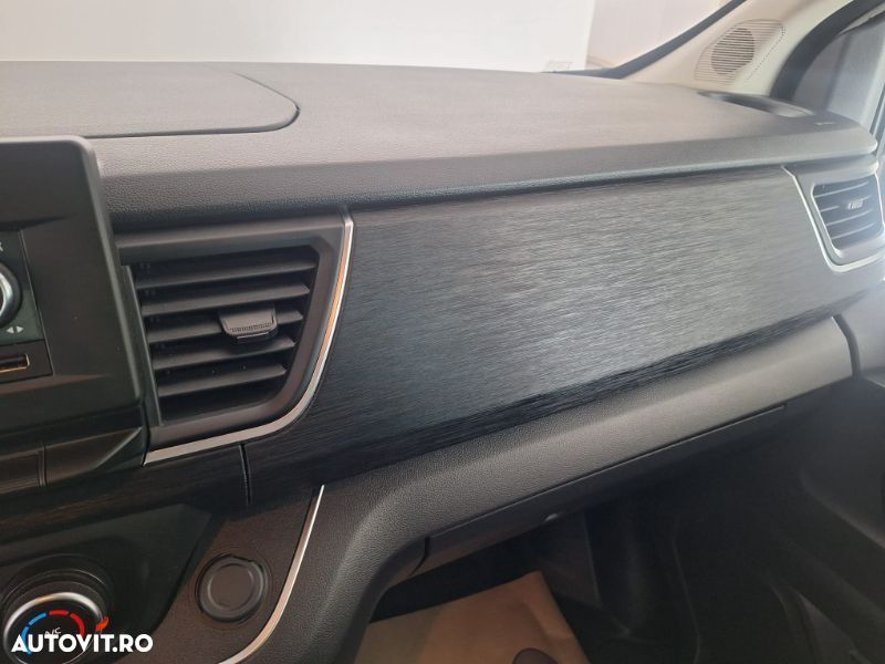 Renault Trafic 2.0 Blue dCi 150 S&S L2 8+1 Zen - 24