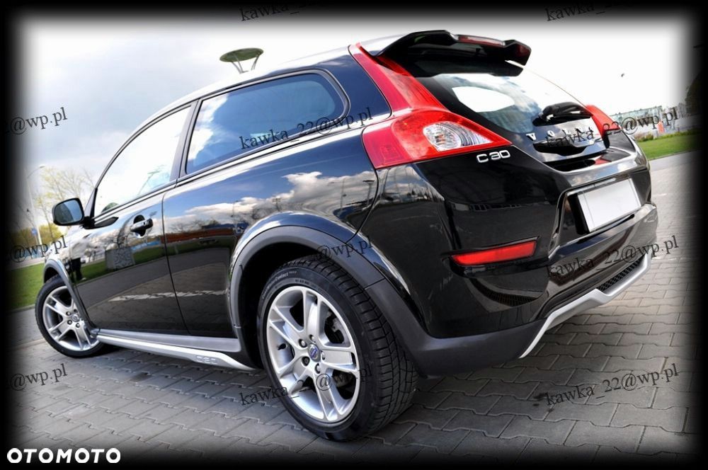 VOLVO C30 PROGI NAKŁADKI PROGOWE - 13