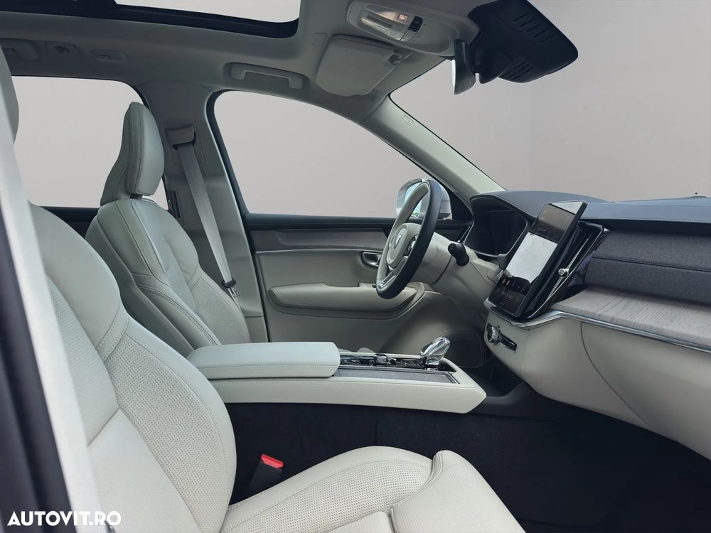 Volvo XC 90 - 25