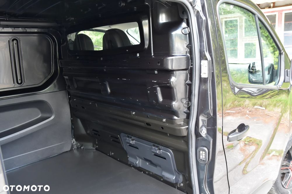 Opel VIVARO - 26