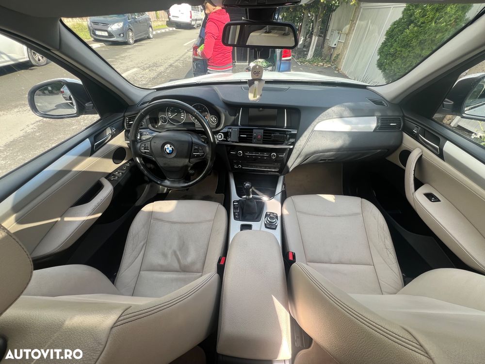 BMW X3 xDrive20d - 12