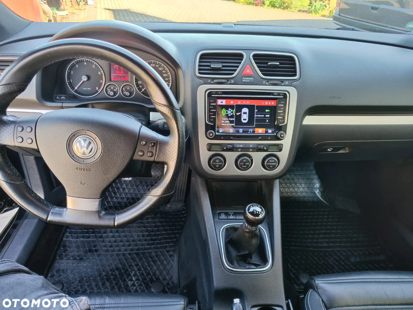 Volkswagen Scirocco 2.0 TSI - 12