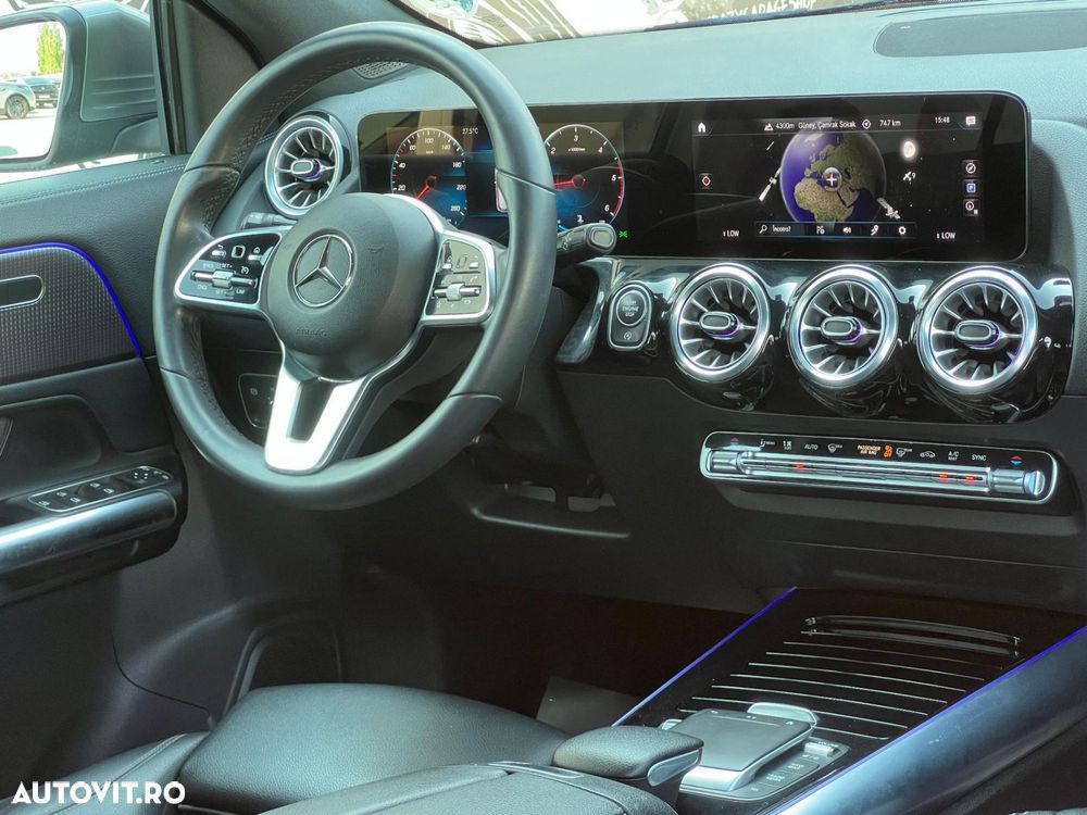 Mercedes-Benz GLA 200 d 8G-DCT Progressive - 9