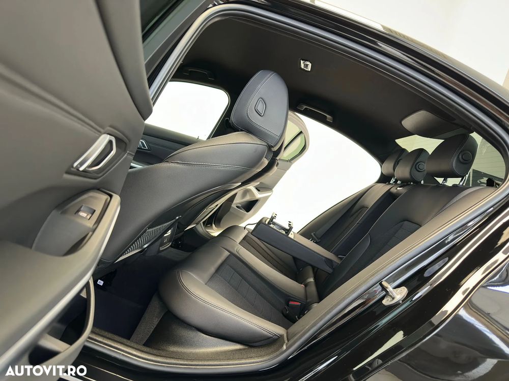 BMW Seria 3 318d Touring Aut. Luxury Line - 11