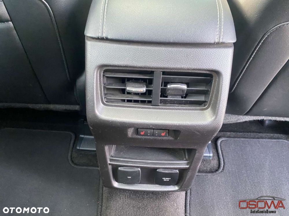 Ford Edge 2.0 TDCi Bi-Turbo 4x4 ST-LINE - 31