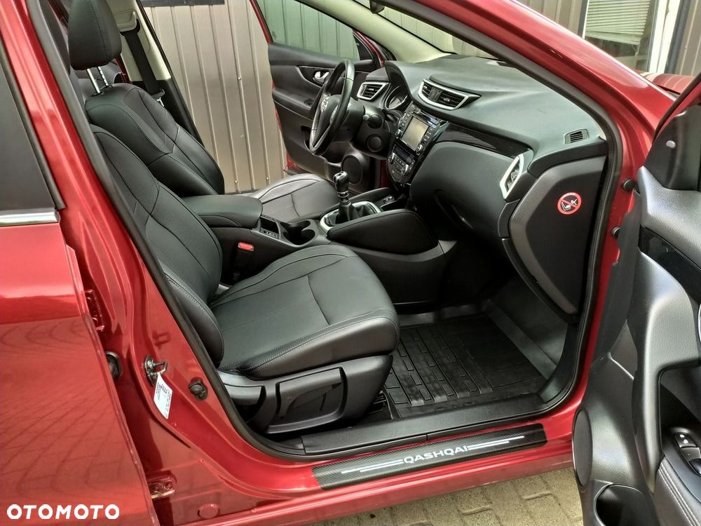 Nissan Qashqai 1.6 DIG-T Tekna+ - 30