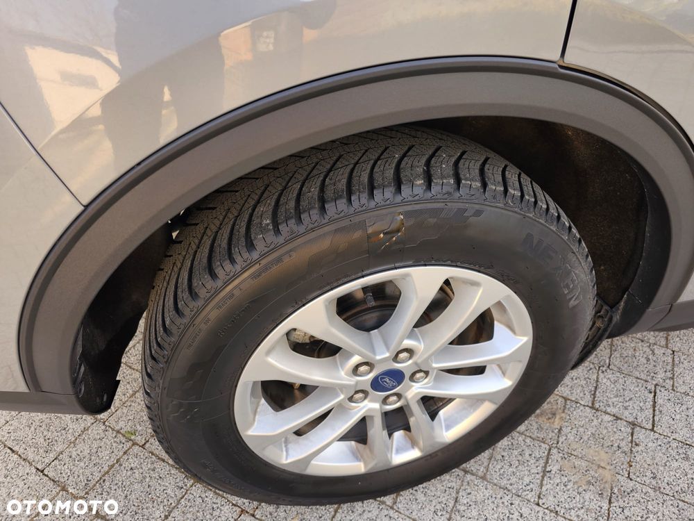 Ford Kuga 2.0 EcoBlue AWD Titanium X - 14