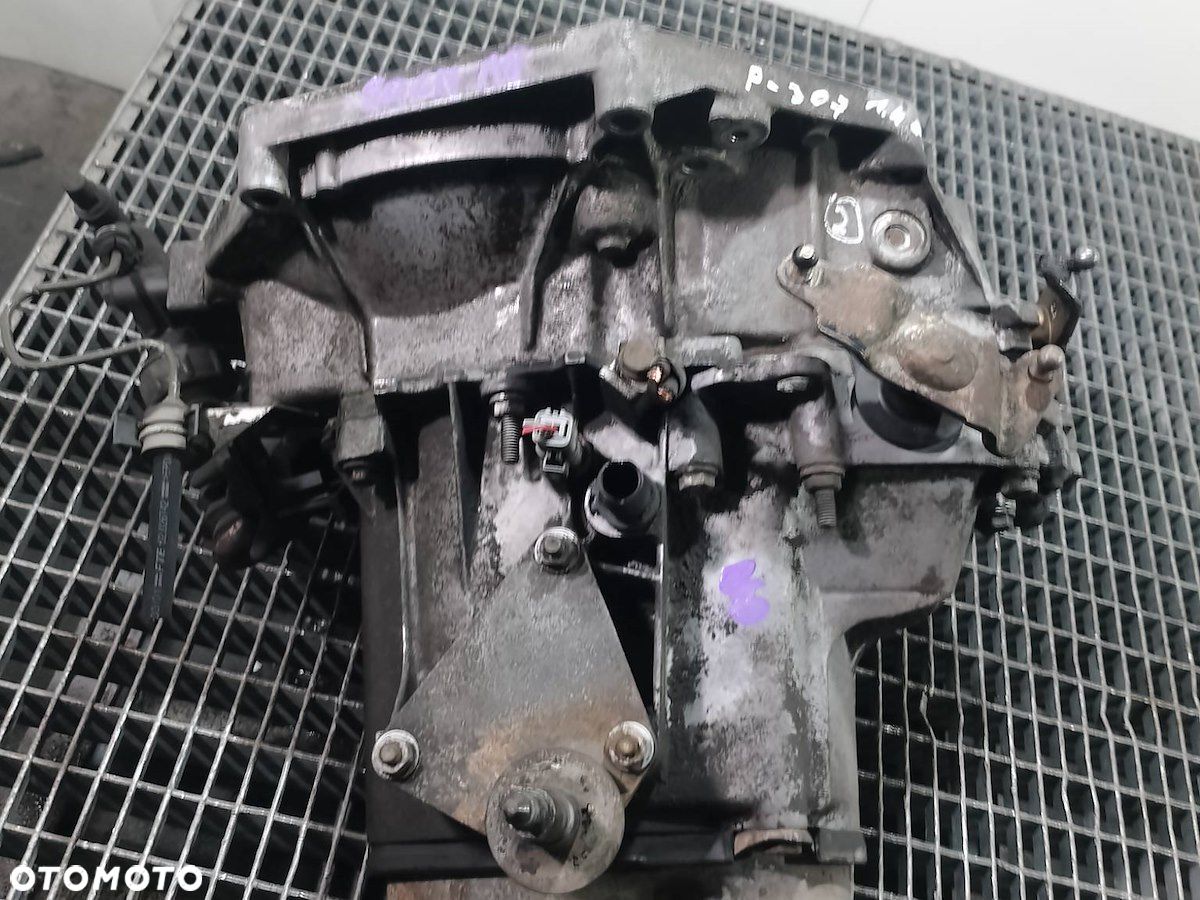 SKRZYNIA BIEGÓW MANUALNA PEUGEOT 307 20CN18 1.4 8V - 1