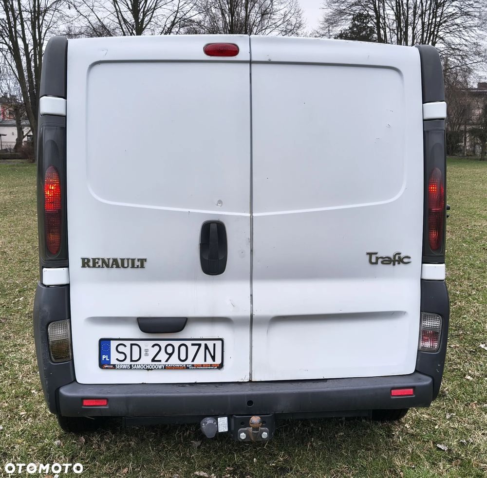 Renault TRAFIC - 6