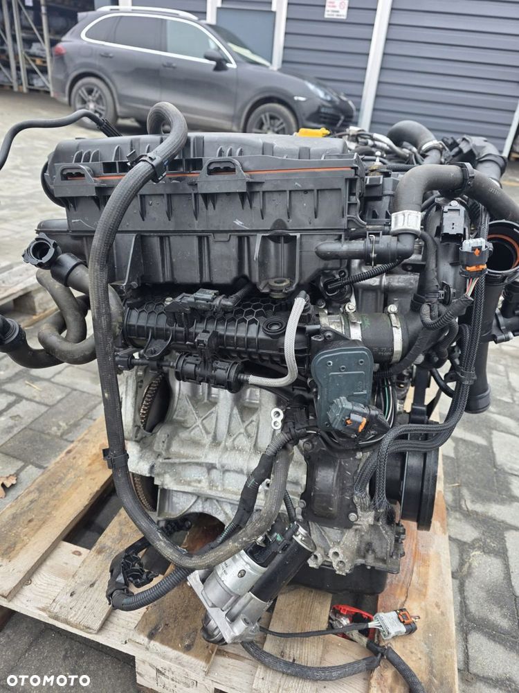 silnik kompletny 1.2 thp pure tech 10xta1 hn02 peugeot 3008 208 citroen c4 - 1