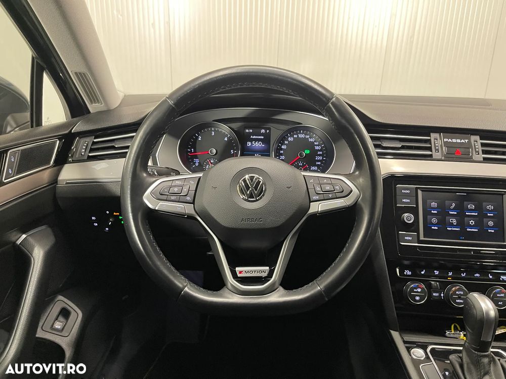 Volkswagen Passat 2.0 TDI SCR 4Mot DSG Highline - 6