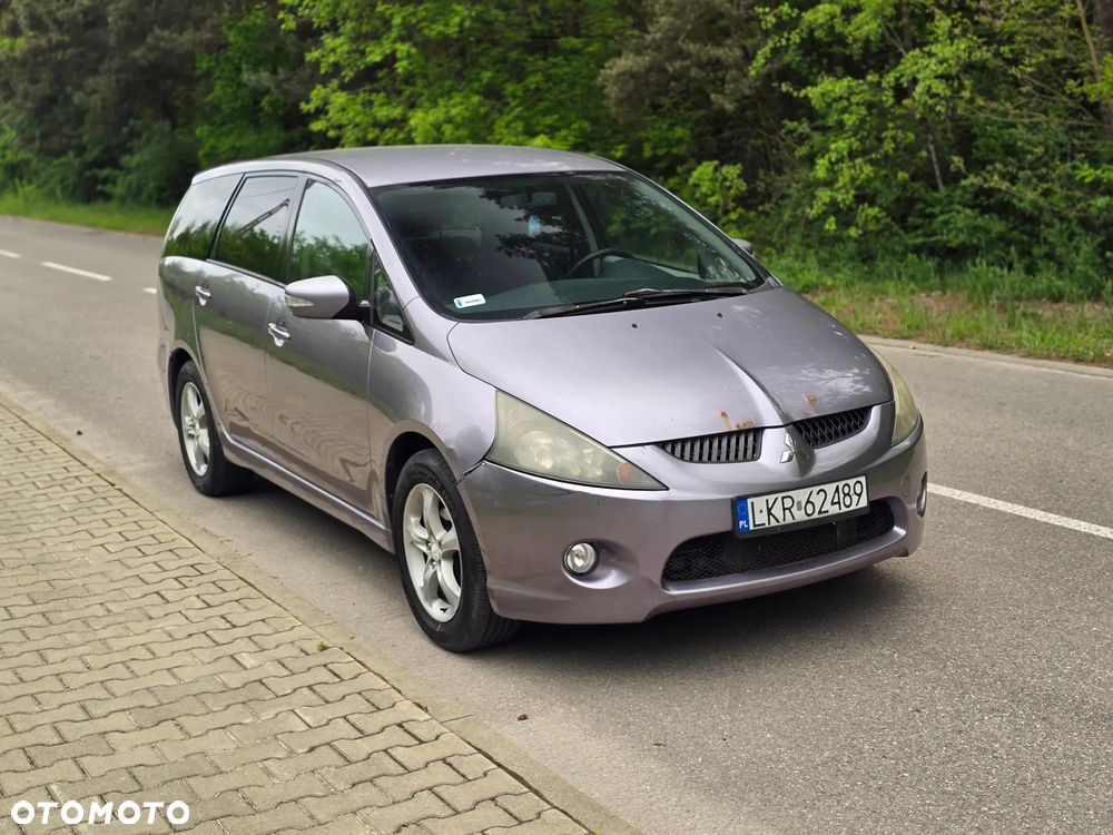 Mitsubishi Grandis 2.0 DI-D 7-Sitzer Intense - 12