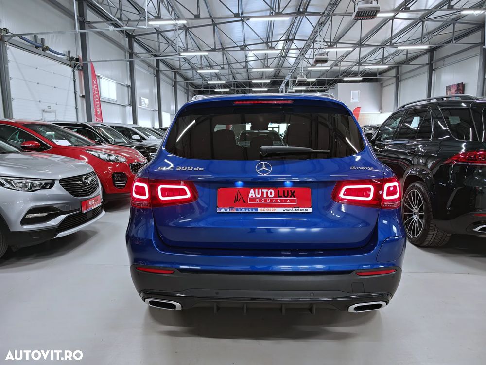 Mercedes-Benz GLC 300 de 4Matic 9G-TRONIC AMG Line - 36