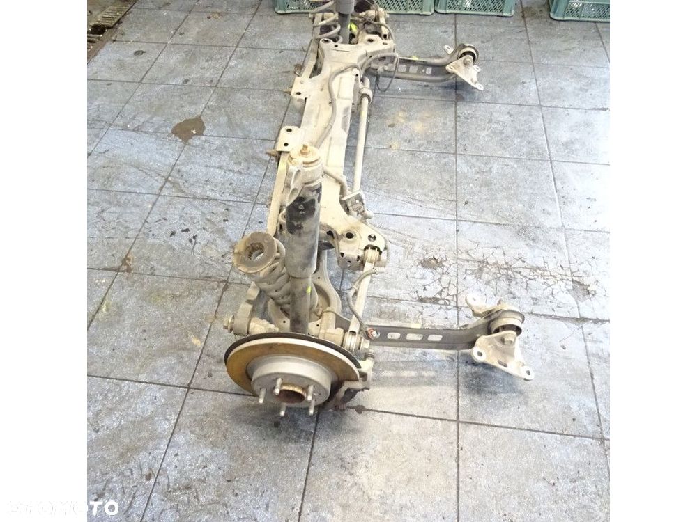 OPEL INSIGNIA B 2.0CDTI TYLNA BELKA OŚ TYLNA - 2