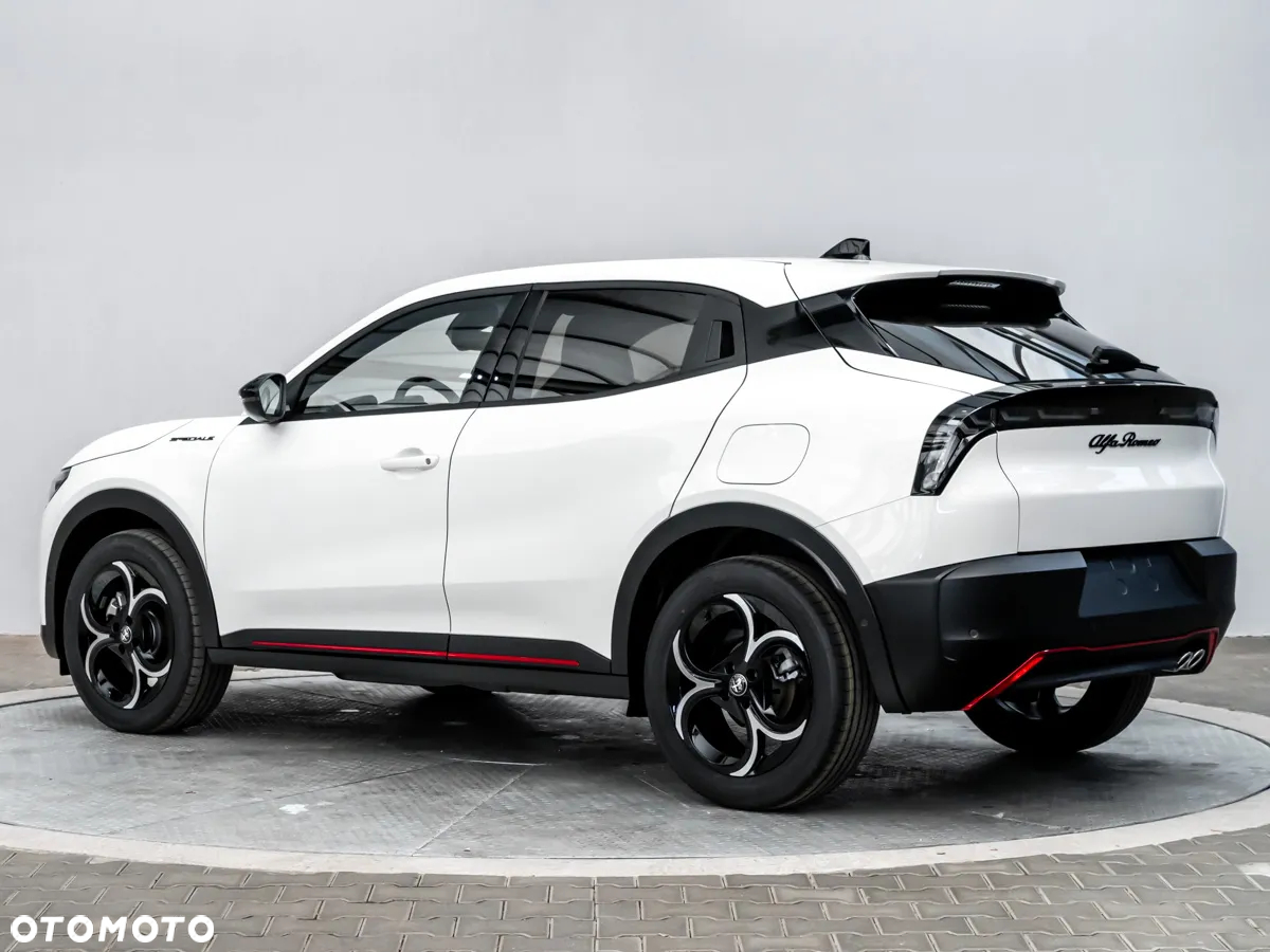 Alfa Romeo Junior 1.2 mHEV Ibrida Speciale eDCT - 3