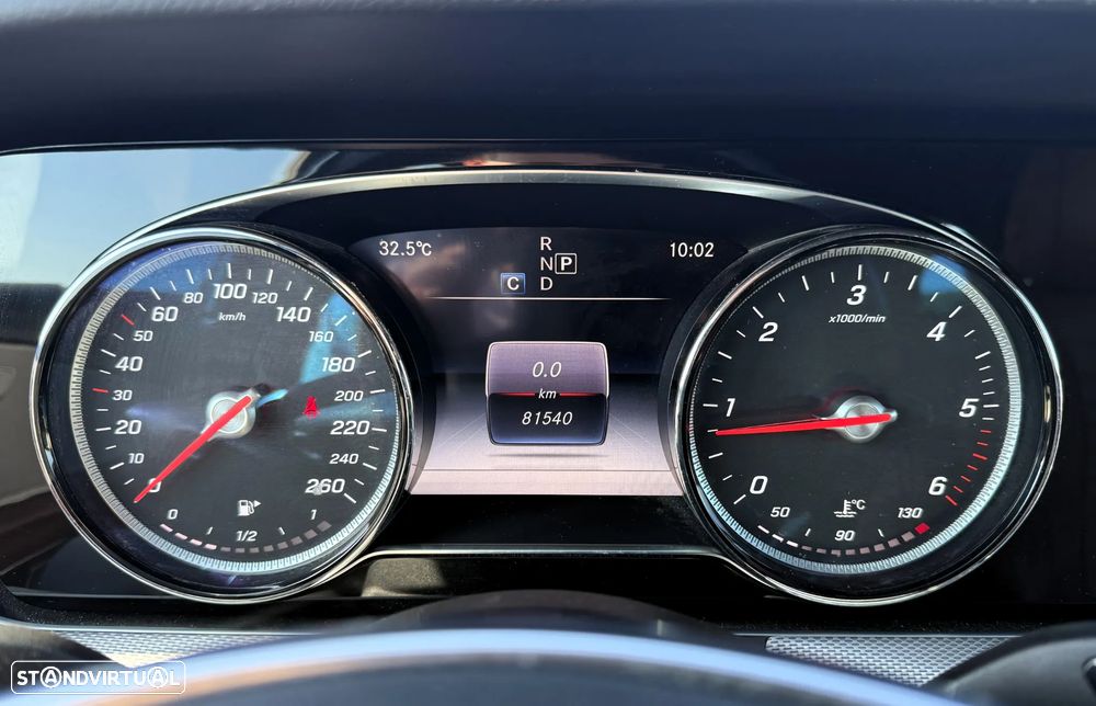 Mercedes-Benz E 220 d AMG - 33